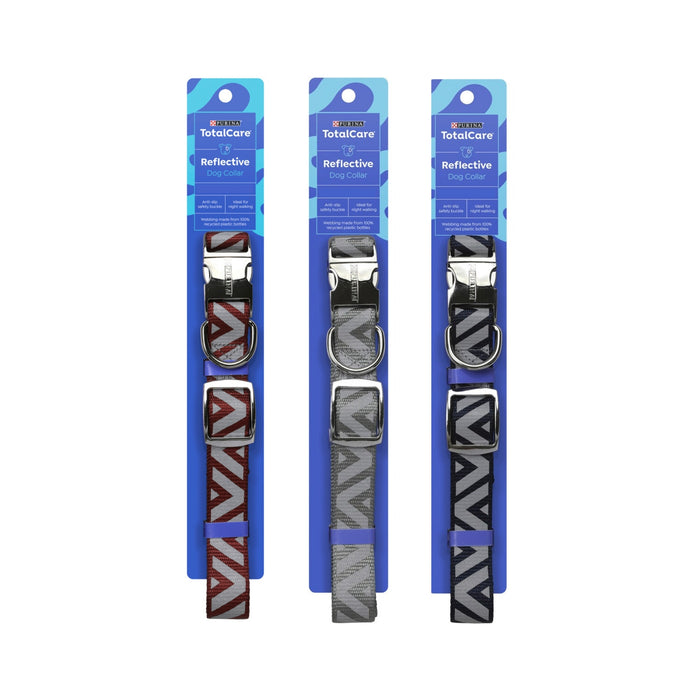Purina Dog Reflective Large Fits 45 to 75cm Collar Colour Randomly Chosen